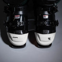 Bootcap 2.5 in White - pair front view