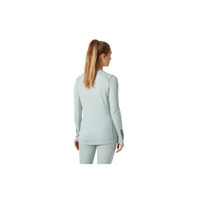 Helly Hansen Helly Hansen Women’s LIFA® Merino Midweight Graphic Long-Sleeve Crew Base Layer Helly Hansen Women’s LIFA® Merino Midweight Graphic Long-Sleeve Crew Base Layer