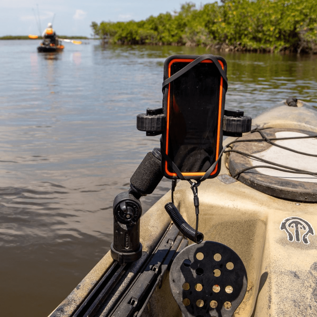 YakAttack YakAttack RotoGrip Phone Holder Pro with LockNLoad Mounting System YakAttack TowNStow Scupper Kayak Cart - Ottawa Valley Air Paddle