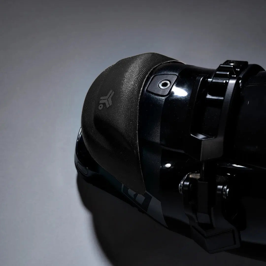 Bootcap 2.5 in Black - 45 degree view