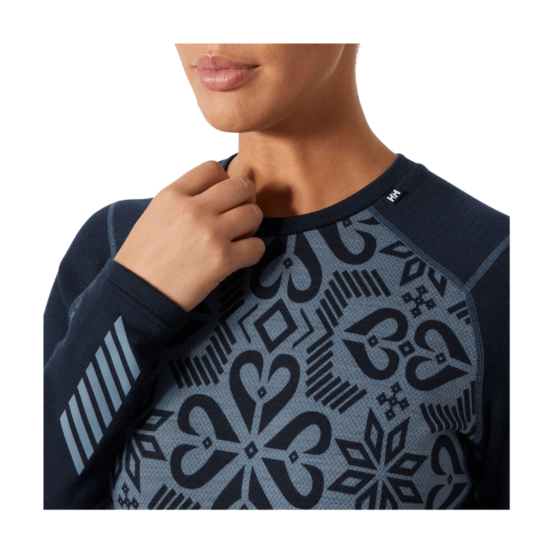 Helly Hansen Helly Hansen Women’s LIFA® Merino Midweight Graphic Long-Sleeve Crew Base Layer Helly Hansen Women’s LIFA® Merino Midweight Graphic Long-Sleeve Crew 