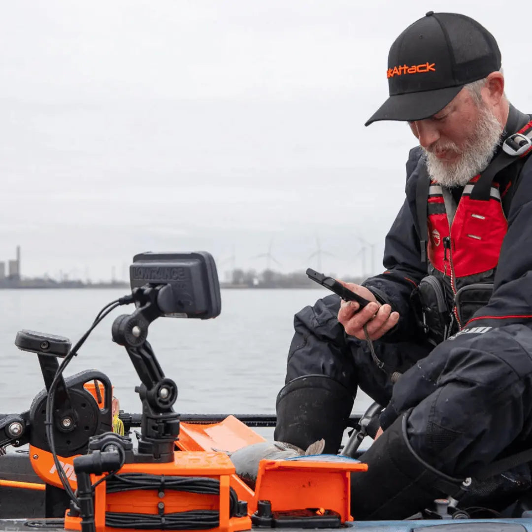 YakAttack YakAttack LeaderBoard: 28" Measuring Board with Built-In Identifier Holders and Cull Tabs YakAttack LeaderBoard: 28" Measuring Board with Built-In Identifier Holders and Cull Tabs - Ottawa Valley Air Paddle