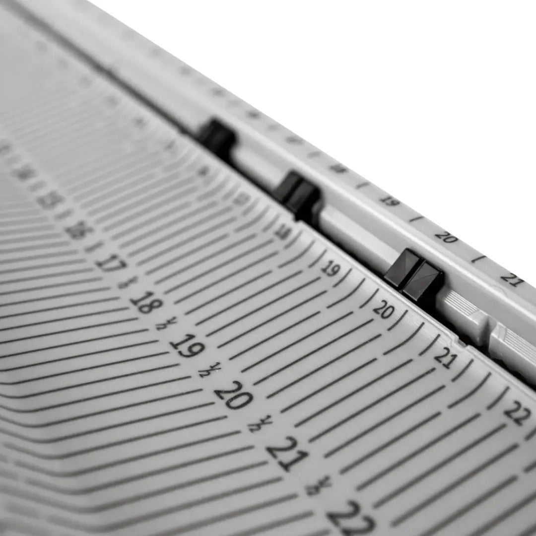 YakAttack YakAttack LeaderBoard: 28" Measuring Board with Built-In Identifier Holders and Cull Tabs YakAttack LeaderBoard: 28" Measuring Board with Built-In Identifier Holders and Cull Tabs - Ottawa Valley Air Paddle